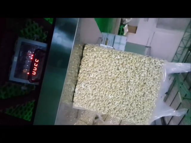packs of cashewnut kernels