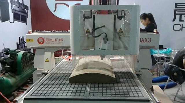 3 spindles 4 axi cnc router with drilling function