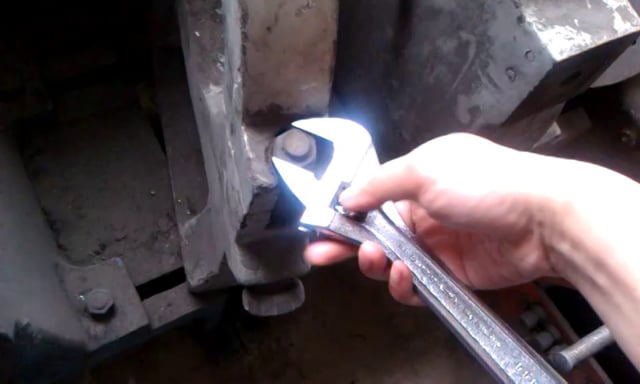 InnoMax Quick Adjustable Wrench In Action