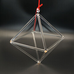 Quartz Crystal Singing Pyramids 99.99% Natural Pure Quartz Crystal Made In China